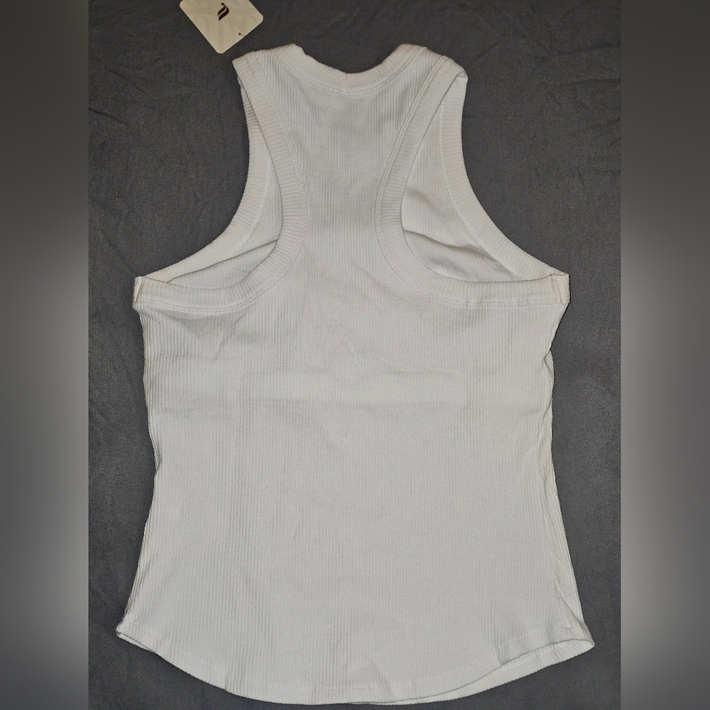 Fabletics White Ribbed Tank Top - Picture 2 of 3